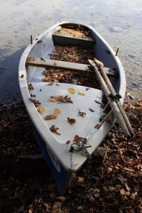 Sell your used boat for the holidays!